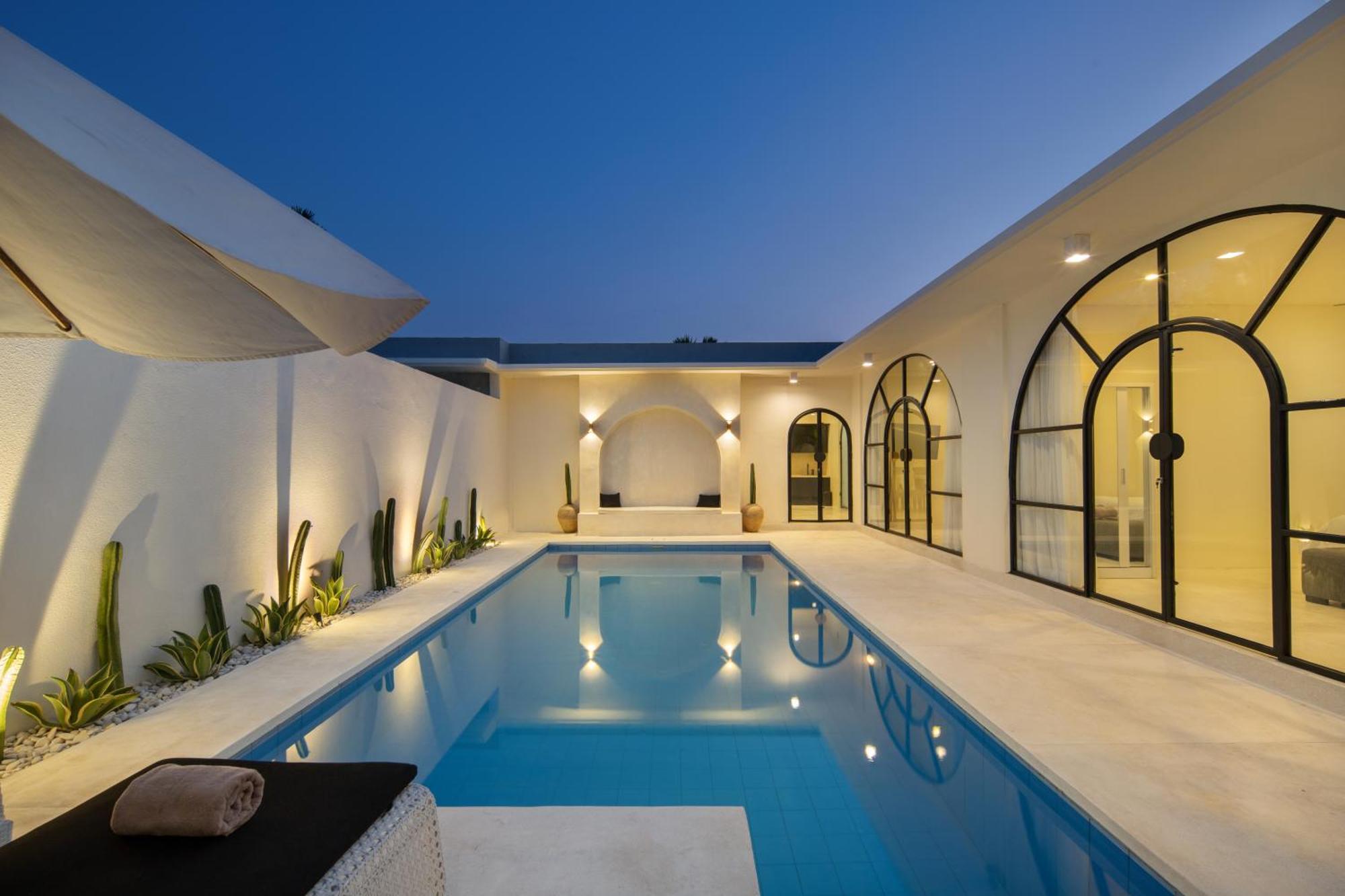 The Grand Daha Luxury Villas Seminyak Buitenkant foto